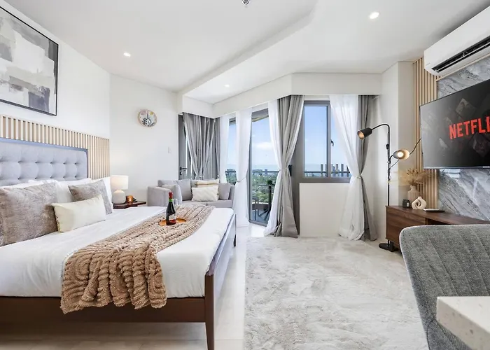 17th-floor Sea View Tambuli Seaside Living Lapu-Lapu City
