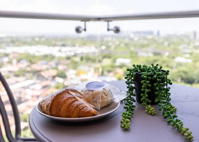 17th-floor Sea View Tambuli Seaside Living